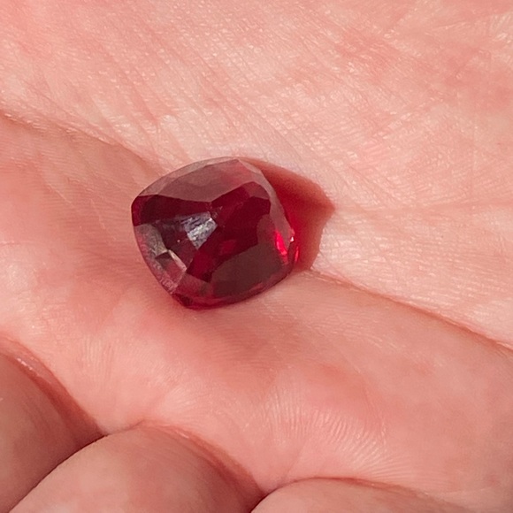 Natural genuine Ruby loose gemstone - Picture 2 of 4
